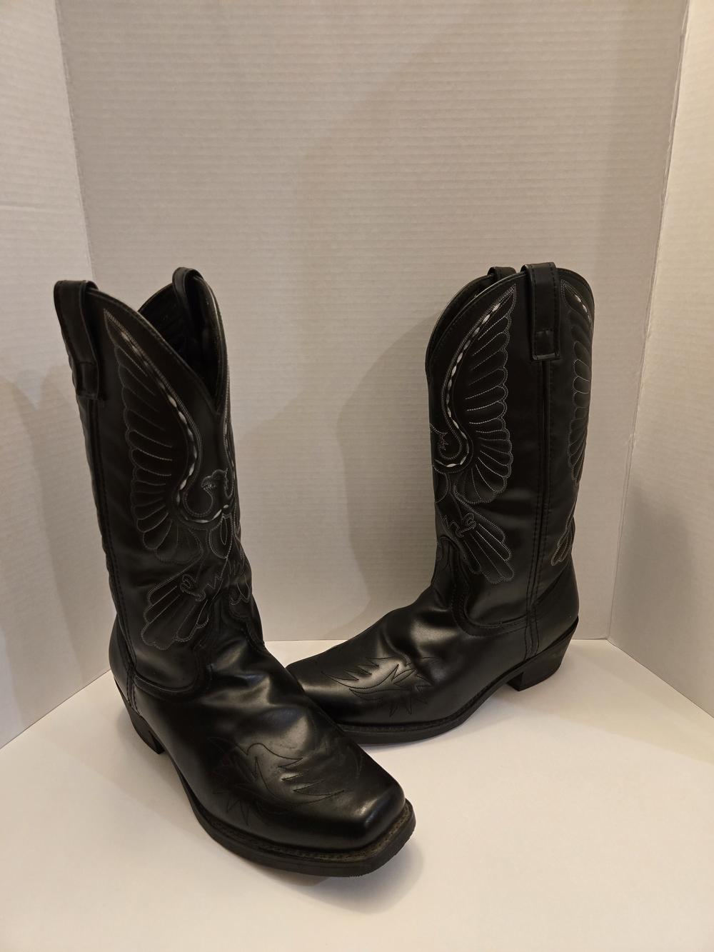 Laredo Mens Black Vamp Fox Wing-Stitched Western Boots